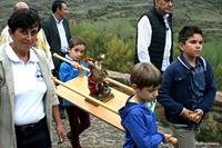 San Miguelito en andas.