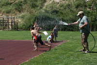 Un poco de agua por encima para rebajar el calor